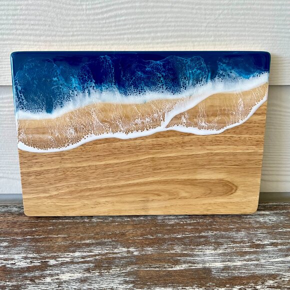Ocean Waves Resin Wood Cutting Board Charcuterie Board Cheeseboard Beach House - Picture 4 of 5